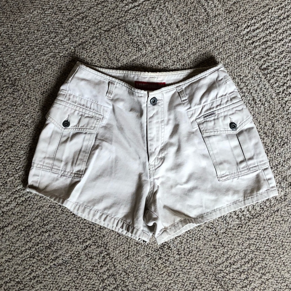 Vintage UNIONBAY Women's Tan Cargo Short Shorts
